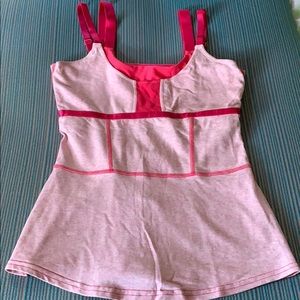 Lululemon pink top